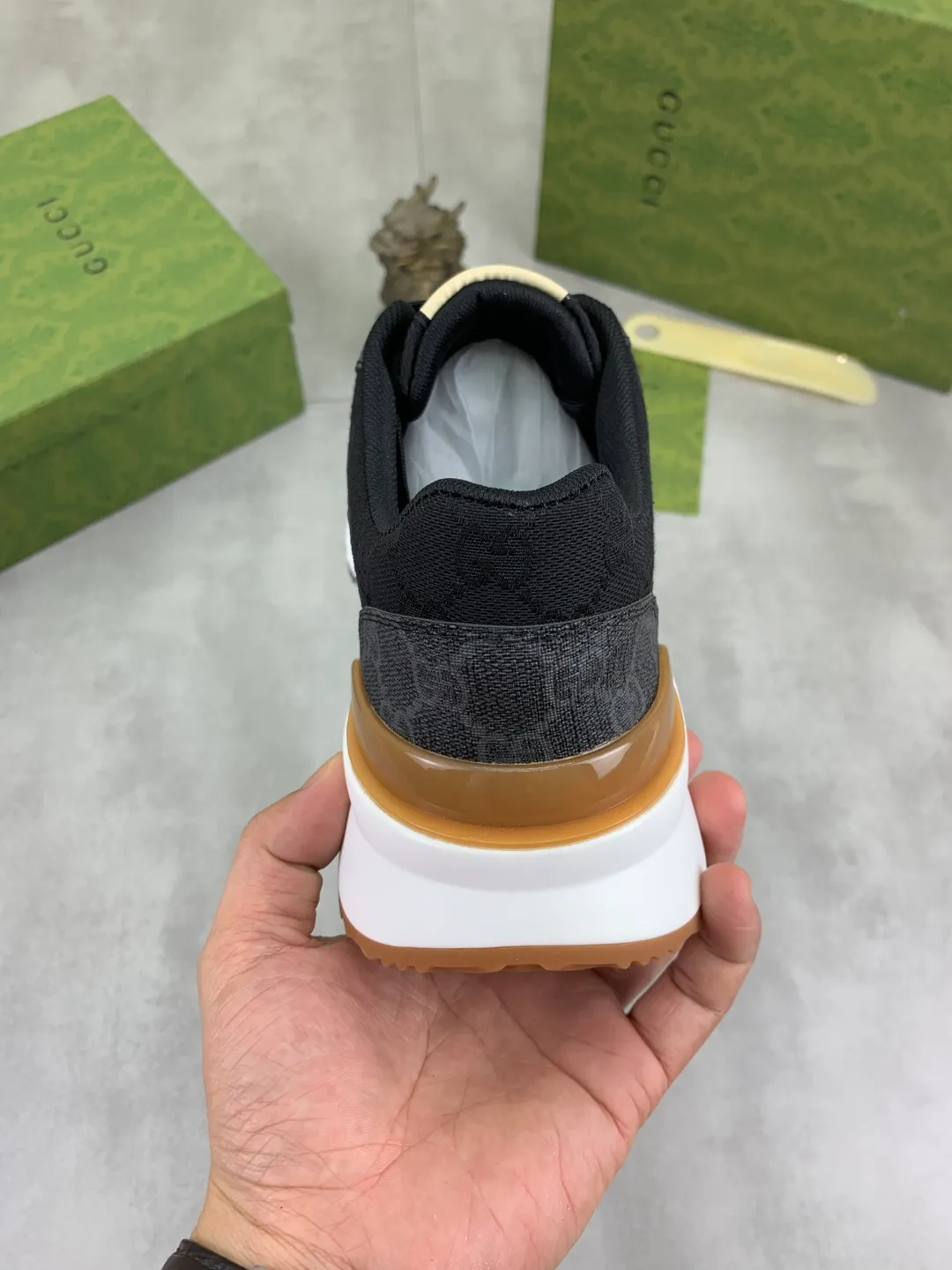 Men's shoes 💰P440💰[New model]🆘 The latest model from Gucci GUCCI official website🎁Classic casual and fashionable men's shoes👟Best model💥The version is simple and elegant, exclusive for trendy men. Unique official website latest brand elements👑Gucci original decoration, fashionable and generous, original soft calfskin fabric➕Comfortable soft first-layer pigskin lining ✅The official website specifies the wear-resistant casual outsole, the classic model is taken in real life🎬Color: 3️⃣colors available😍Number: 38-44